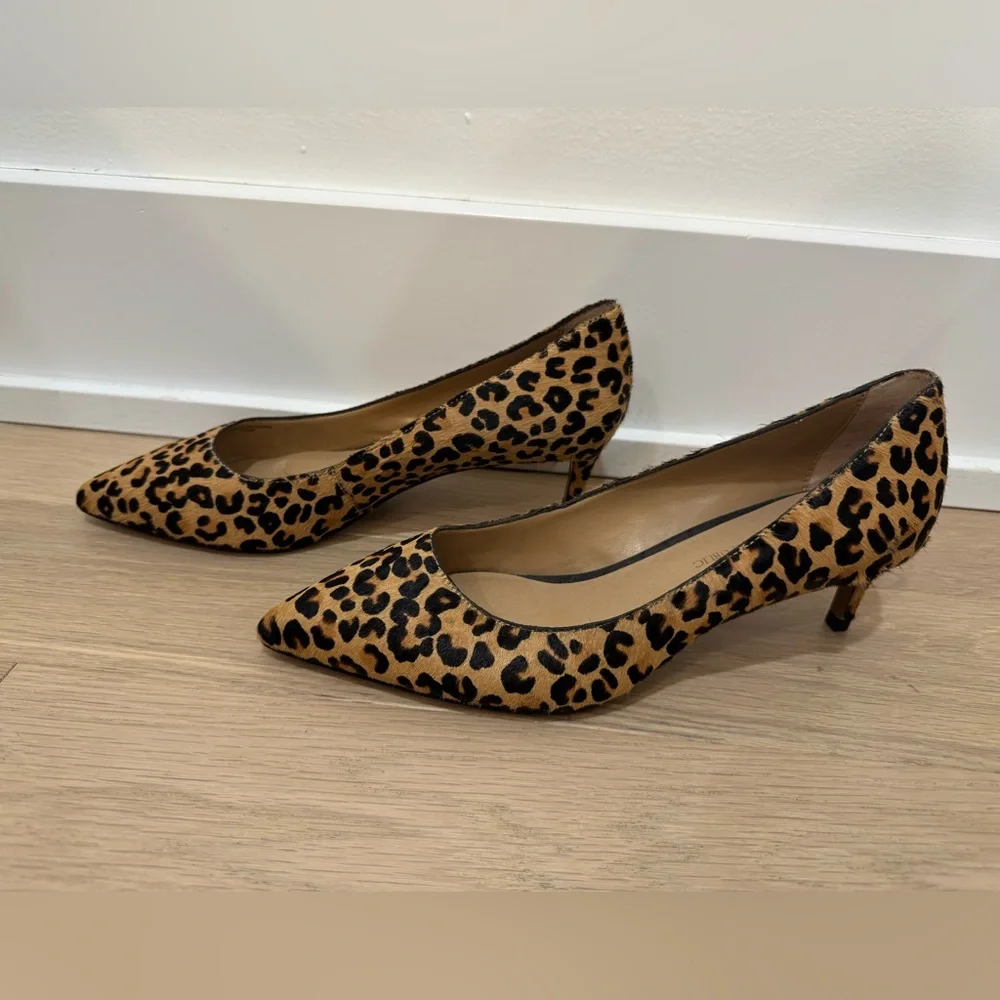 Banana Republic leopard fur pumps, 7.5 - Picture 4 of 5